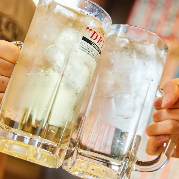 【マル八のドリンクは超リーズナブル】沖縄名物のオリオンビールは毎日いつでも何杯飲んでも1杯188円（税別）！飲み会で人気のドリンクハイボールもいつでも何杯飲んでも1杯88円（税別）！もちろん定番のサワーや焼酎・日本酒・梅酒・日本酒・ソフトドリンクまで豊富なラインナップのドリンクをご用意しております。