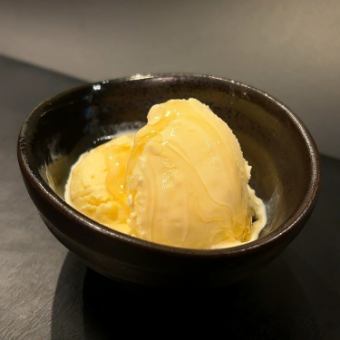 はちみつバニラアイス