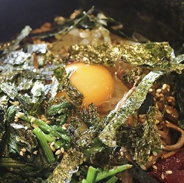 石焼ビビンバ