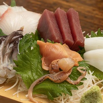 季節ごとのお刺身やお酒がすすむ一品が楽しめる和食メニュー