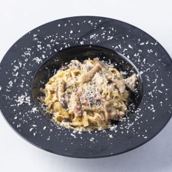 ピッツアやパスタ・肉料理を含む全5品「スペシャルコース」/3,800円 (税込)