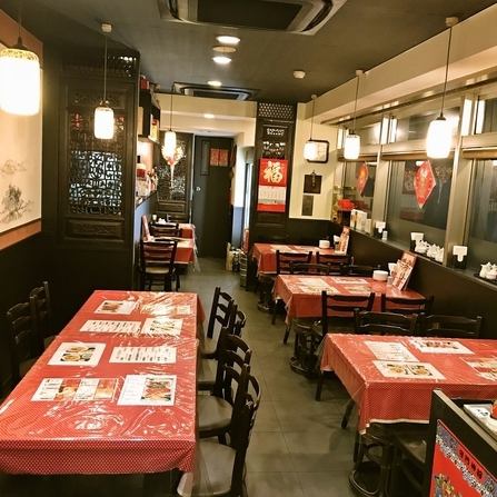 【貸切は20名様~35名様OK】広い店内で、ゆったりおくつろぎください♪ 貸切20名~最大35名までOK!3500円/人~から承ります♪ その他小・中宴会2~19名様対応のお席もご用意しております◎