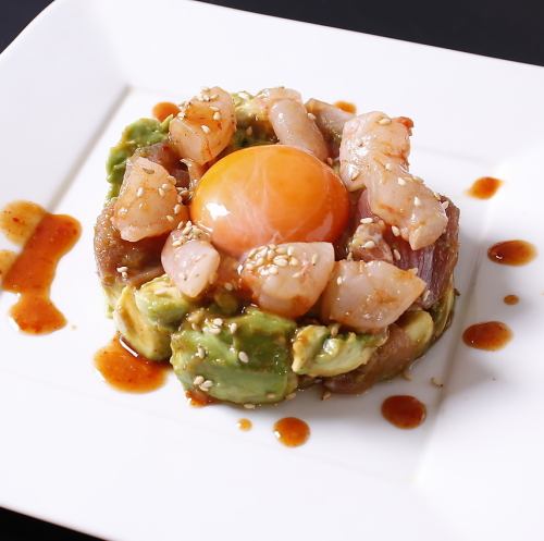 Shrimp and uncured ham avocado yukhoe style