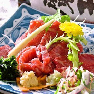 【厳選!上霜降り馬刺し】