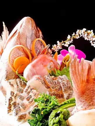 大人の隠れ家個室！ほっと心が解きほぐされる『贅沢魚女子会コース』料理8000円