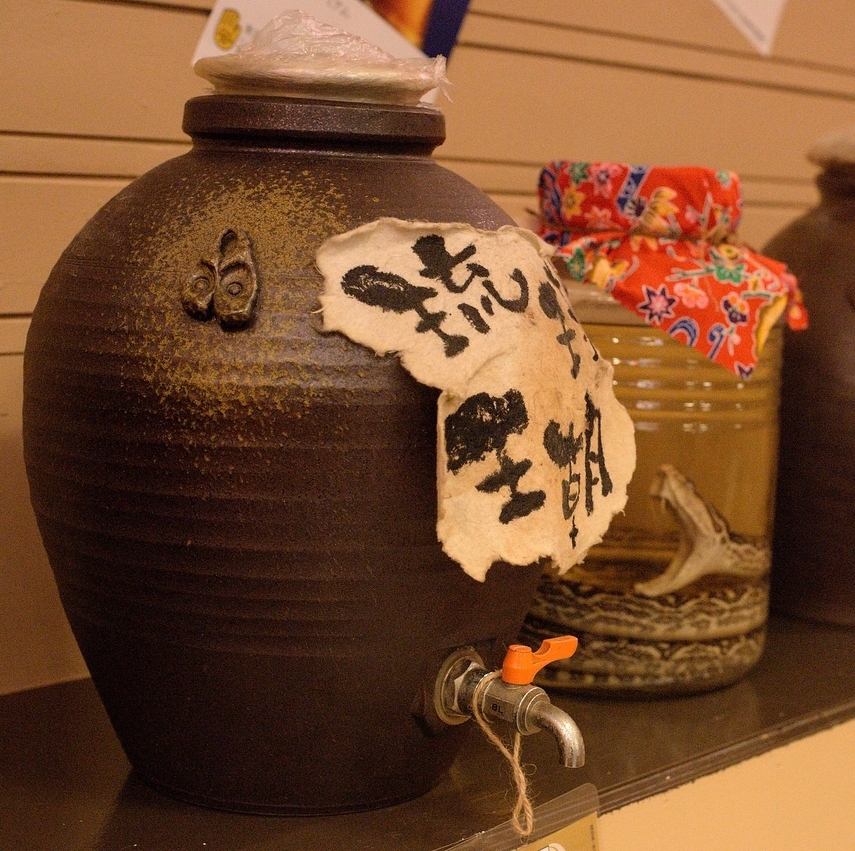沖縄料理や泡盛を豊富にご用意◎島唄ライブも開催してます★