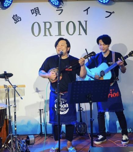 <p>【毎日開催！島唄ライブ】人気の島唄ライブは１日３公演開催中！観光はもちろん宴会にもおすすめ◎要予約・公演時間が前後する場合がございます。ご理解のほど宜しくお願いします。</p>