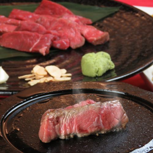 From Kumamoto Prefecture! Lava-grilled Akaushi beef rump