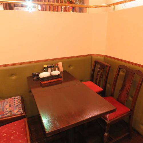 Table seat for 2 people.Recommended for couples, such as Christmas, birthdays and anniversaries ♪