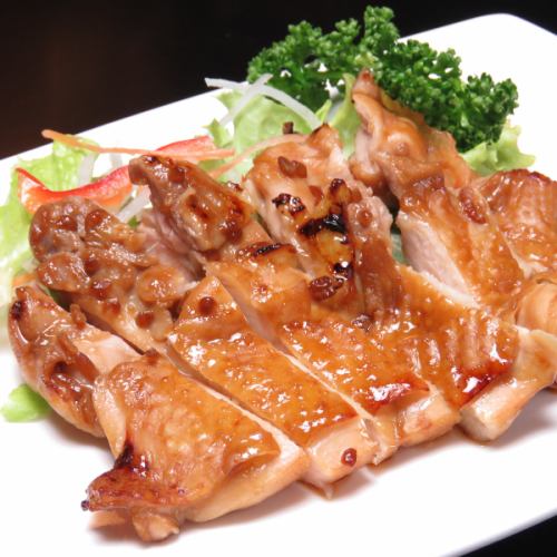 Grilled young chicken with soy sauce and koji