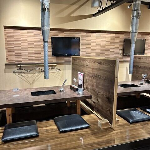 木の温もり感じるおしゃれな店内