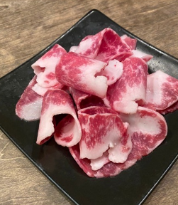 검은 털 일본소 쇠고기 구이 “양념·소금”