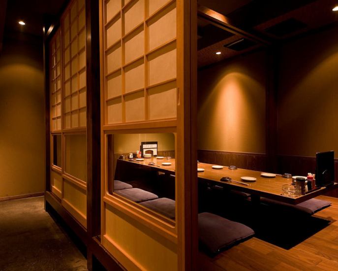 春吉的一家日本酒馆。约会时推荐包间。