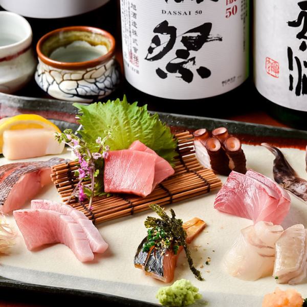 與清酒和燒酒一起[直接送到長濱市場]新鮮的魚生魚片拼盤