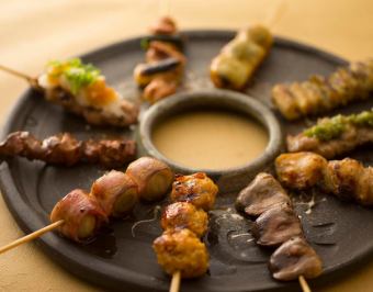 【90 분 음료 무제한 포함】 코스파 최강의 연회 코스 ◆ 구조 / 닭 꼬치 / 튀김 등 총 14 품!