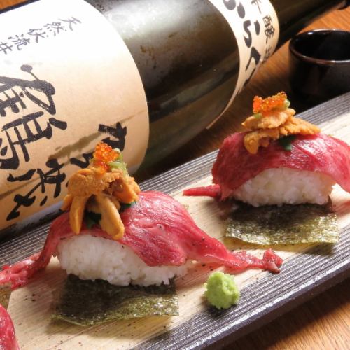 Meat sushi is delicious and melts ◎ Try it once!