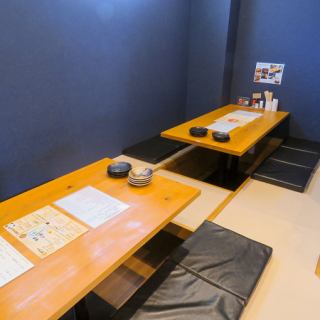 A sunken kotatsu table that can accommodate up to 5 people! Please use it according to the occasion and number of people!