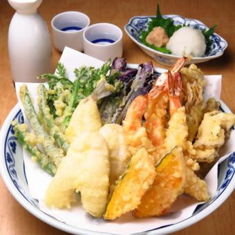 [Includes 1 drink of your choice] 6 dishes including sashimi, horse sashimi, Oyama chicken yakitori, and soba noodles for a total of 5,280 yen (tax included)