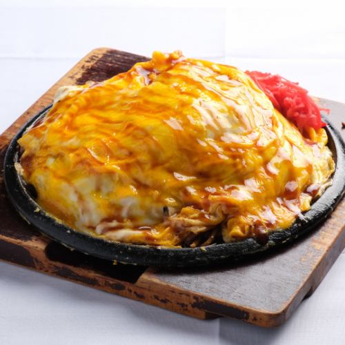 とろとろたまごのオム焼きそば