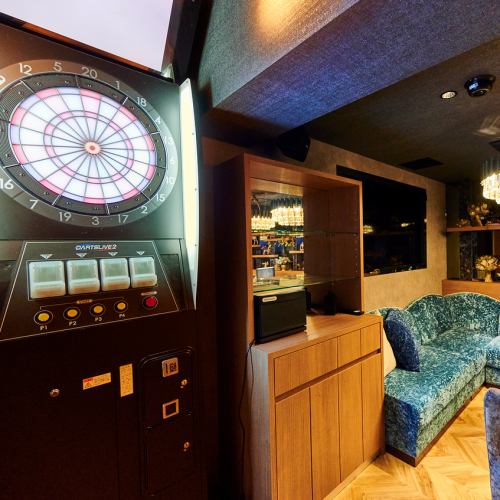 Private room with karaoke and darts