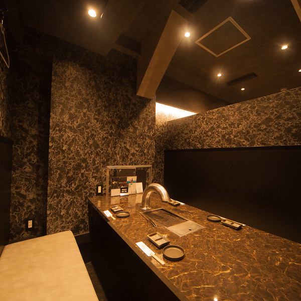 【個室完備◎】最大6名様まで利用可能な個室を完備しております♪周りを気にせず、お食事を楽しんでいただけます!特別な日のサプライズ等、ご要望がございましたら別途お問い合わせ頂けますと幸いです!