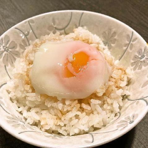 Hot spring egg topped rice