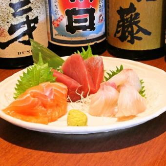 【4,000円コース】お刺身3点盛や鶏の唐揚げ等々！！全8品＋2h飲み放題で宴会♪