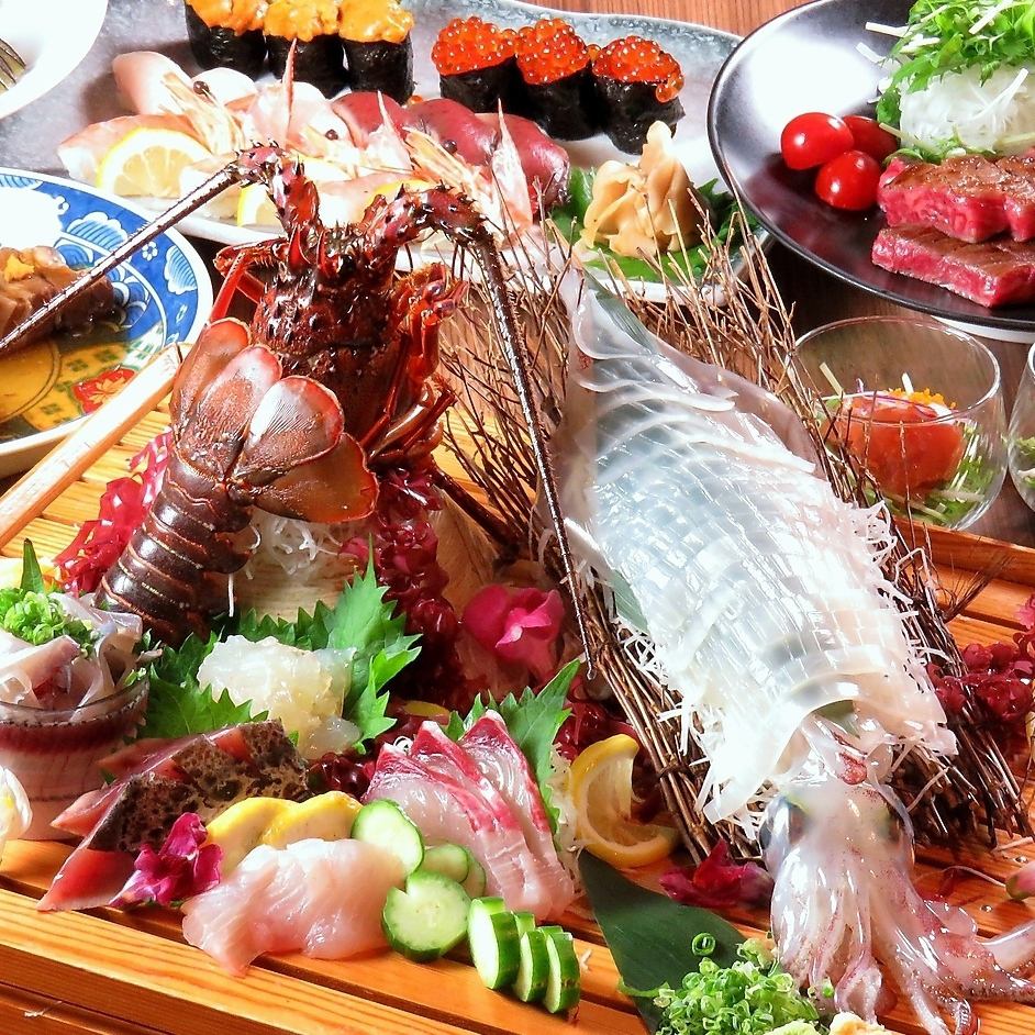 毎朝市場で仕入れる長崎の新鮮な魚介を使った刺身や寿司!