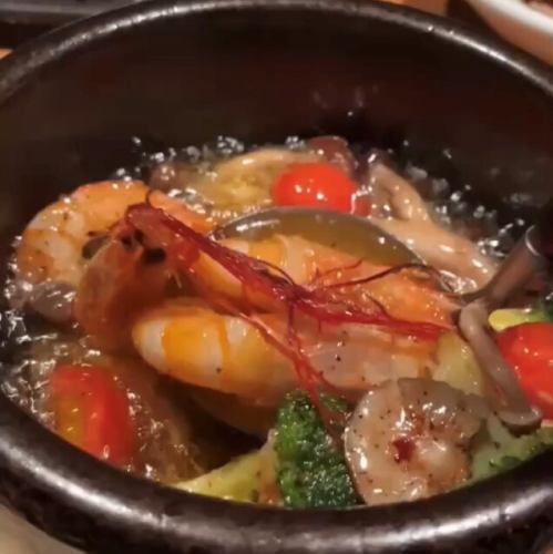 유두 새우와 시메지와 브로콜리의 아히조