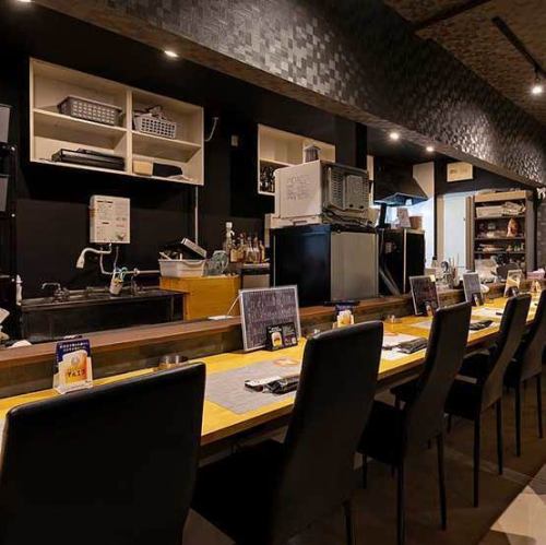 気軽に寄れるカウンター席