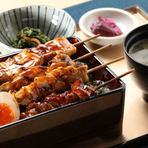 Hakata Yakitori Jugozen (with small bowl, pickles, and miso soup)