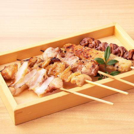 五本盛り(もも・つくね・なんこつ・皮 ほか)