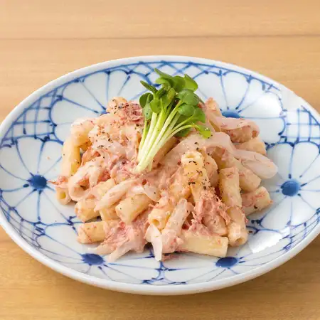 コンビーフ マカロニサラダ
