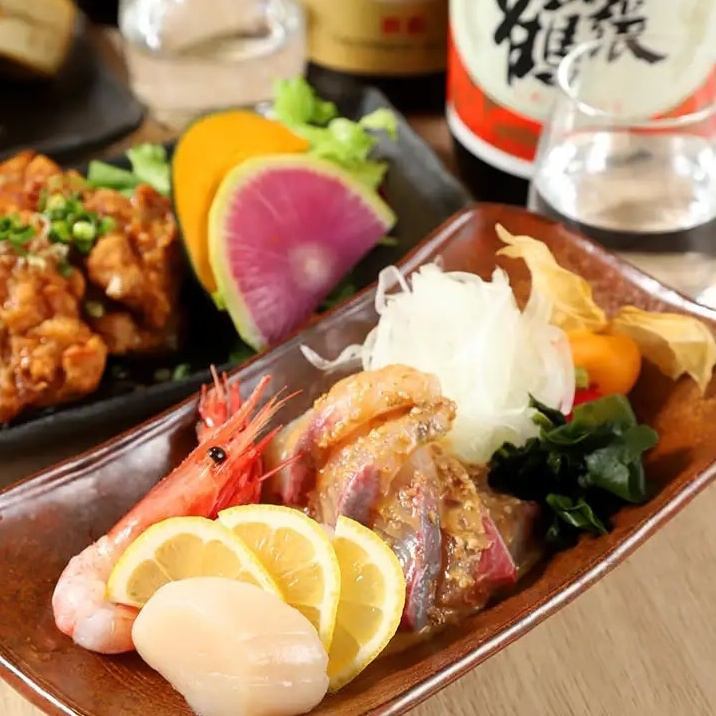 엄선한 일본 술 · 해물 · 튀김 · 메밀을 즐기는 이자카야