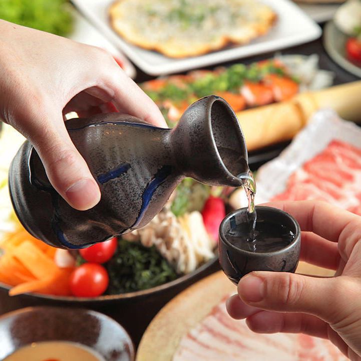 昼宴会承ります！日本酒飲み放題など宴会用コースも多数ご用意！