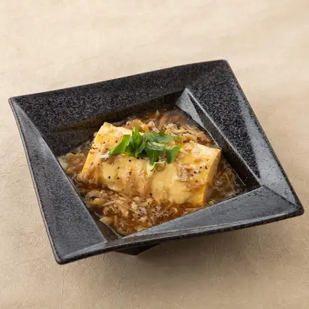 きのこバターとチーズの餡かけ出汁巻き玉子　