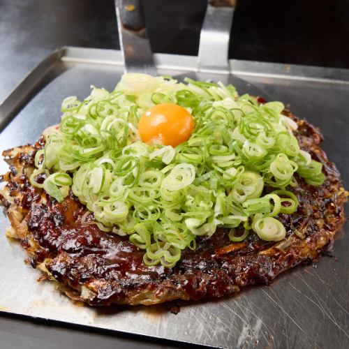 【名物お好み焼き】たっちゃん玉！具だくさん×自家製ソースで大満足♪≪1,580円(税込)≫