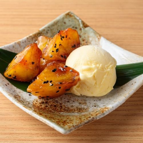 地瓜配香草冰淇淋