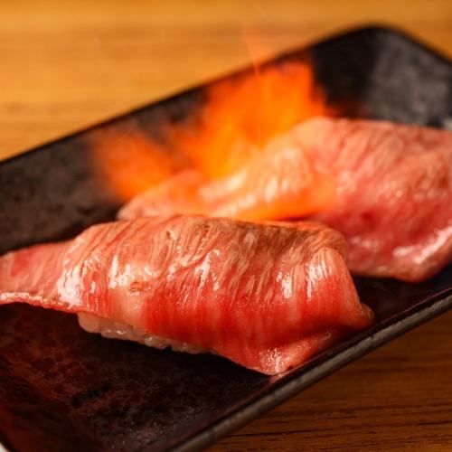 非常受歡迎♪炙烤和牛壽司