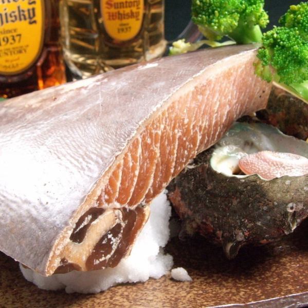 ≪Careful selection≫ This tuna cama grill
