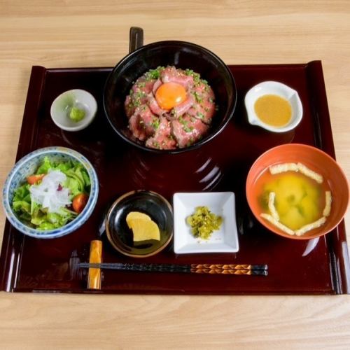 Large serving of rice, refills OK♪