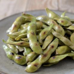 【690日圓零食】烤青豆