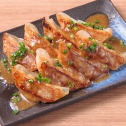 【890日圓小吃】柚子胡椒醬煎餃(8個)