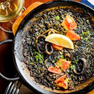 squid ink paella