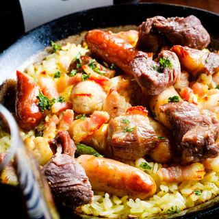 Various meat paella