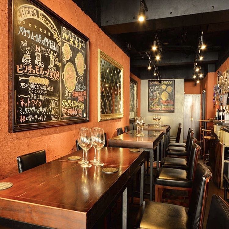 The open kitchen is perfect for dates and girls' nights out.