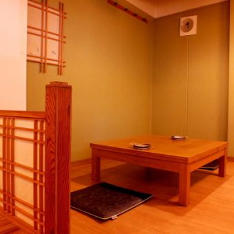 A semi-private room seat where you can relax comfortably.Perfect for girls' associations and corporate banquets ♪