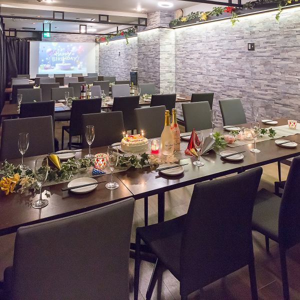 [Fully equipped for private use] With a total of 90 seats, the restaurant can accommodate any occasion, including large banquets and parties.A large screen, various games and sound equipment are all available.Cakes and bouquets are also available.Feel free to contact us!