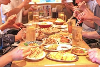 2階(約30席)は全てテーブル席!フロアごとに気軽に貸切が可能!お仲間内で集まってワイワイ盛り上がれます!モニターがついているので、飲みながら野球観戦も♪当日予約OKの生ビール含む飲み放題付きコースは3,000円(税込)~ご用意しております!★<忘年会・新年会・宴会・団体様歓迎>