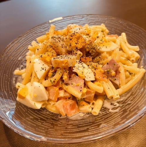 マカロニサラダ